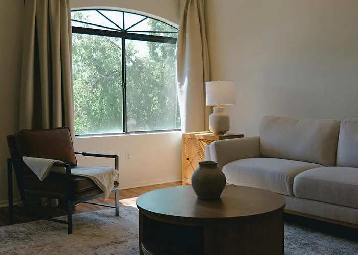 The Thompson Peak Retreat *